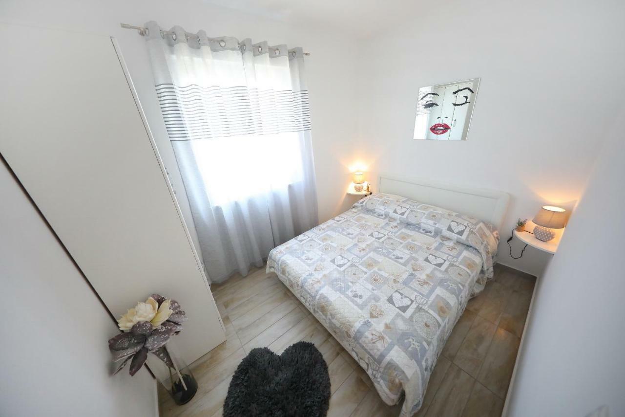 Apartament Vruljica *